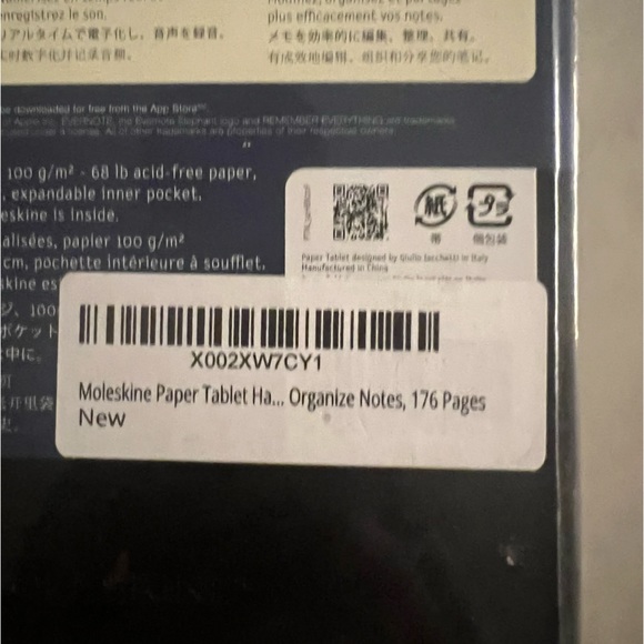 Moleskin Dotted Paper Tablet Hard Cover Smart Notebook 5"x8.25 Black 176… - Picture 10 of 10